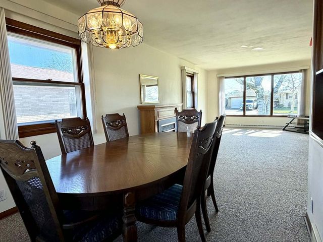 3904 Wilshire DRIVE, Racine, WI 53402