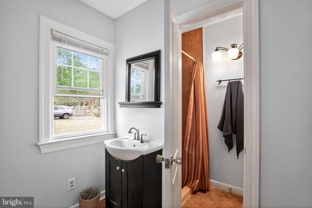 118 7TH ST, Colonial Beach, VA 22443