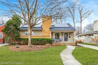 702 Orchard View Drive, Royal Oak, MI 48073