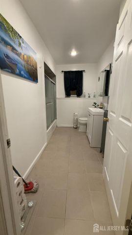 283 Washington Street, Perth Amboy, NJ 08861