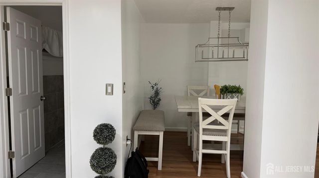 283 Washington Street, Perth Amboy, NJ 08861