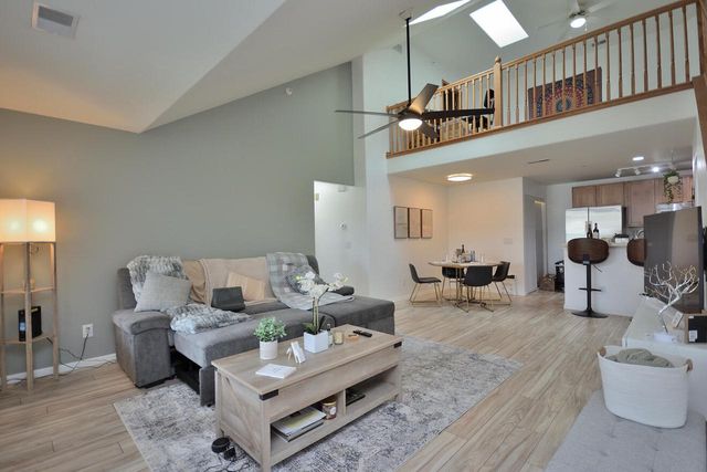 2933 W Drexel AVENUE #509, Franklin, WI 53132