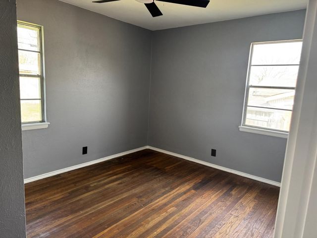 7940 Chaparral Drive, White Settlement, TX 76108