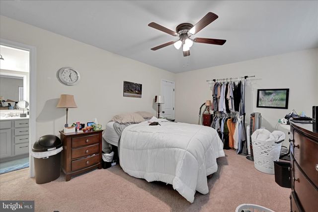 613 BYLER CIR, Lebanon, PA 17042