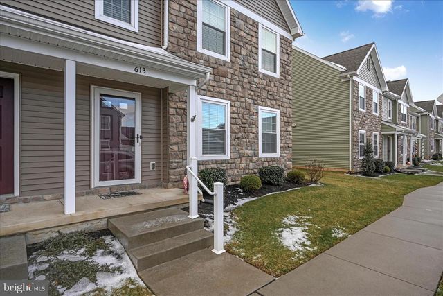 613 BYLER CIR, Lebanon, PA 17042