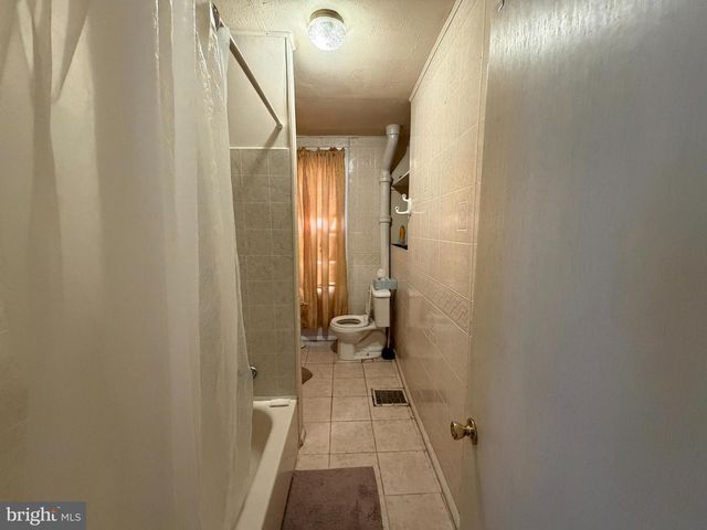 4678 HAWTHORNE ST, Philadelphia, PA 19124