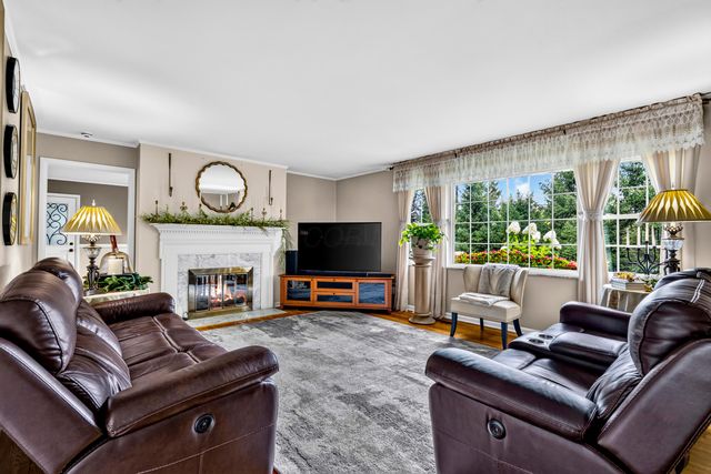 3430 Stonehenge Court, Upper Arlington, OH 43221