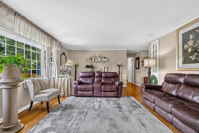 3430 Stonehenge Court, Upper Arlington, OH 43221
