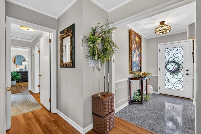 3430 Stonehenge Court, Upper Arlington, OH 43221