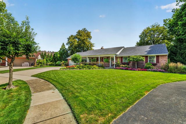 3430 Stonehenge Court, Upper Arlington, OH 43221