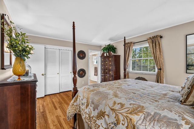 3430 Stonehenge Court, Upper Arlington, OH 43221