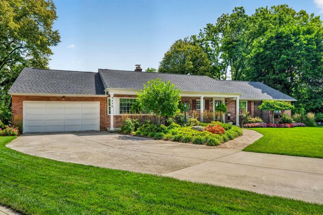 3430 Stonehenge Court, Upper Arlington, OH 43221