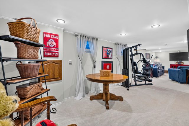 3430 Stonehenge Court, Upper Arlington, OH 43221