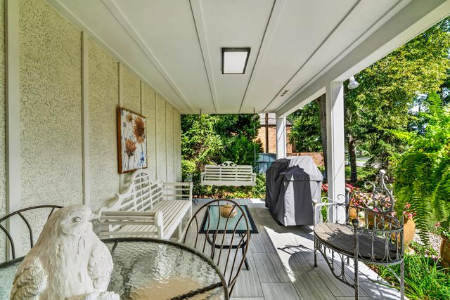 3430 Stonehenge Court, Upper Arlington, OH 43221