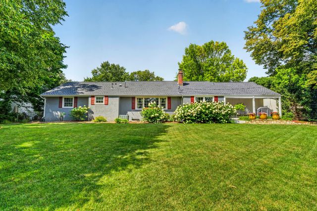 3430 Stonehenge Court, Upper Arlington, OH 43221