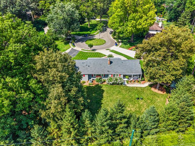 3430 Stonehenge Court, Upper Arlington, OH 43221