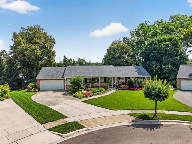 3430 Stonehenge Court, Upper Arlington, OH 43221