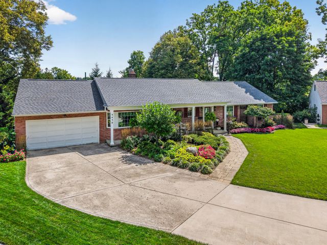 3430 Stonehenge Court, Upper Arlington, OH 43221