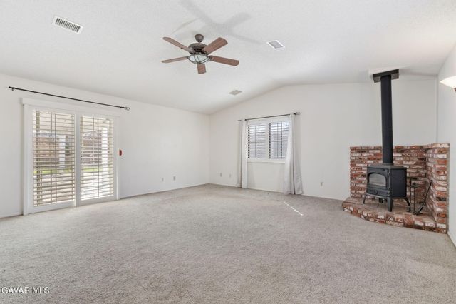 42307 W 61st Street, Quartz Hill, CA 93536