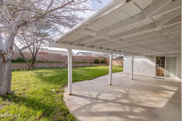 42307 W 61st Street, Quartz Hill, CA 93536