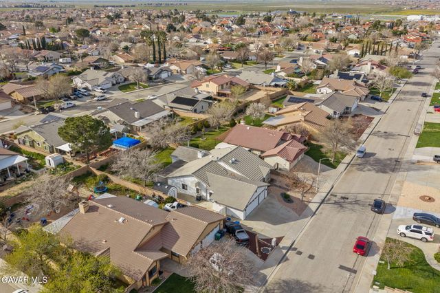 42307 W 61st Street, Quartz Hill, CA 93536