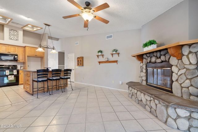 42307 W 61st Street, Quartz Hill, CA 93536