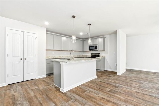 723 Lipizzan Trace, Hogansville, GA 30230