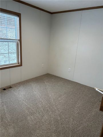 235 Sunnyhill, Adams Twp, PA 16059