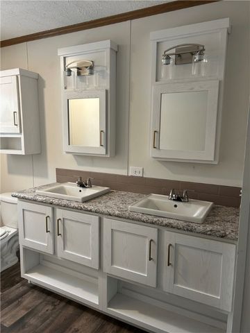 235 Sunnyhill, Adams Twp, PA 16059