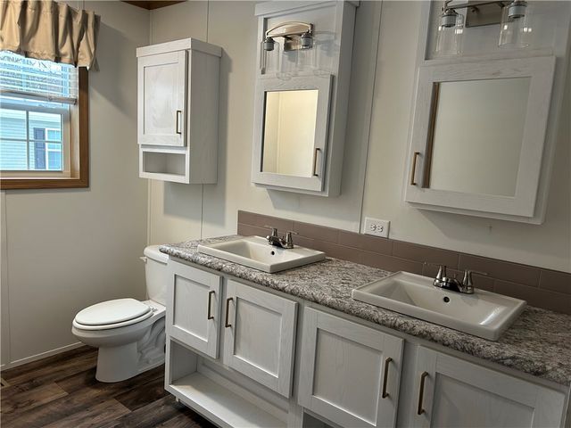 235 Sunnyhill, Adams Twp, PA 16059