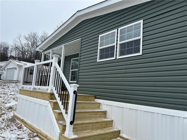 235 Sunnyhill, Adams Twp, PA 16059