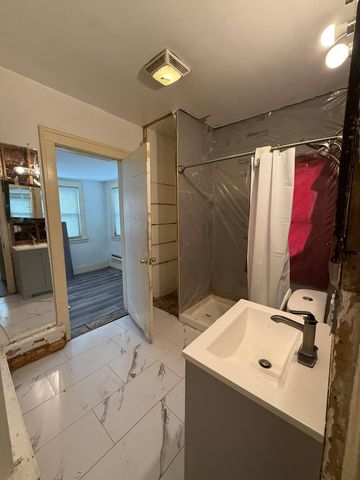 2213 Oak Park Avenue N, Minneapolis, MN 55411