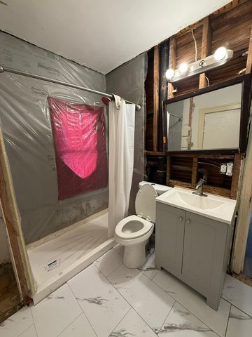 2213 Oak Park Avenue N, Minneapolis, MN 55411