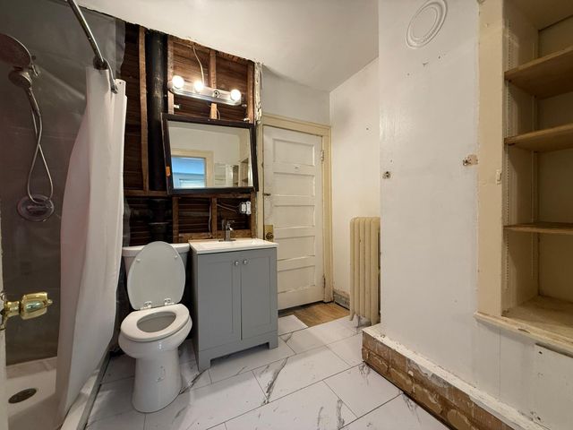 2213 Oak Park Avenue N, Minneapolis, MN 55411