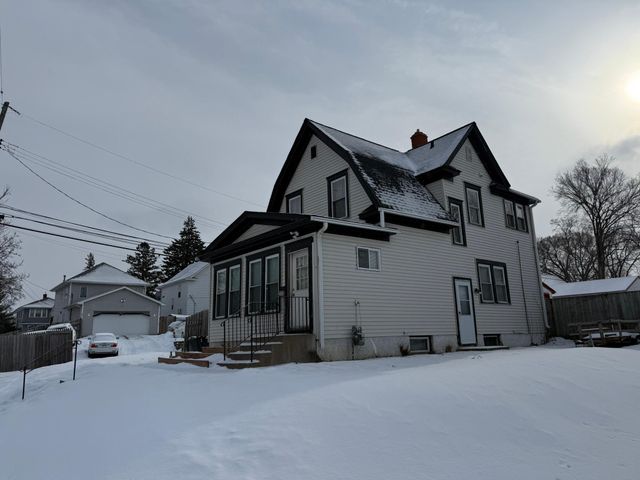 2213 Oak Park Avenue N, Minneapolis, MN 55411