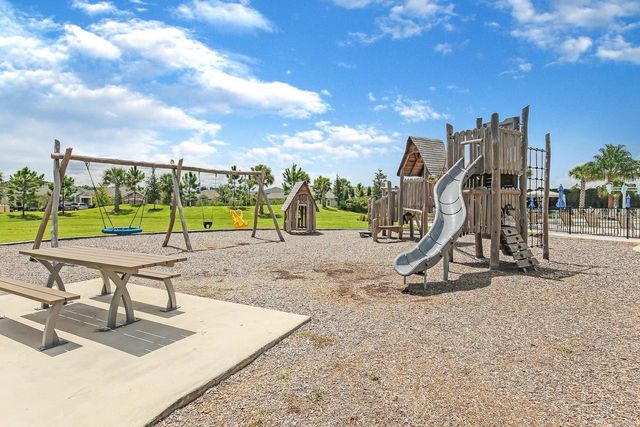 11607 BLUE WOODS DRIVE, Riverview, FL 33569