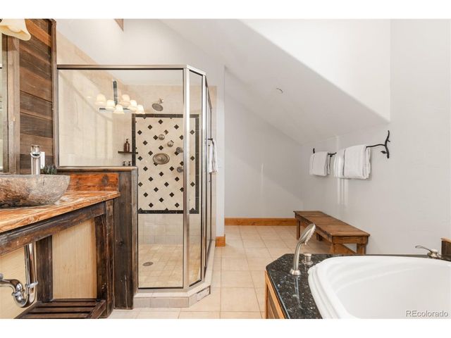 8 Fletcher Ct, Breckenridge, CO 80424