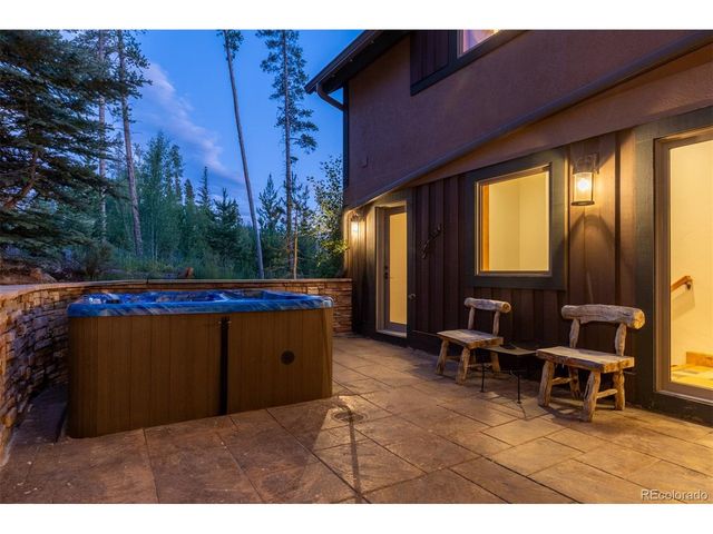 8 Fletcher Ct, Breckenridge, CO 80424