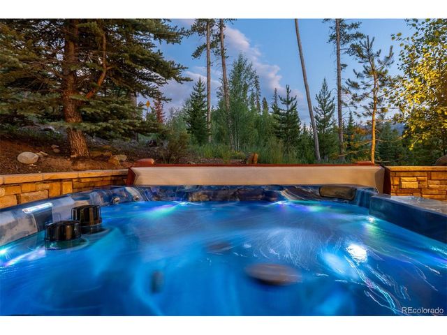 8 Fletcher Ct, Breckenridge, CO 80424
