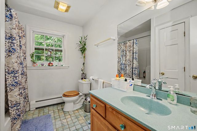 17 Goodhill Road, Bethel, CT 06801