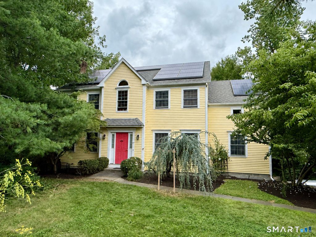 17 Goodhill Road, Bethel, CT 06801