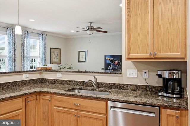 105 LADYSMITH DR, Stephens City, VA 22655