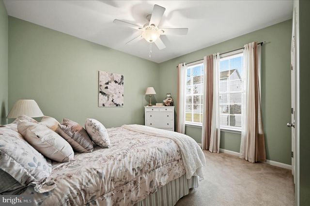 105 LADYSMITH DR, Stephens City, VA 22655