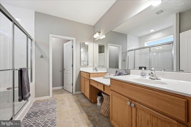 105 LADYSMITH DR, Stephens City, VA 22655