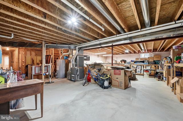 105 LADYSMITH DR, Stephens City, VA 22655