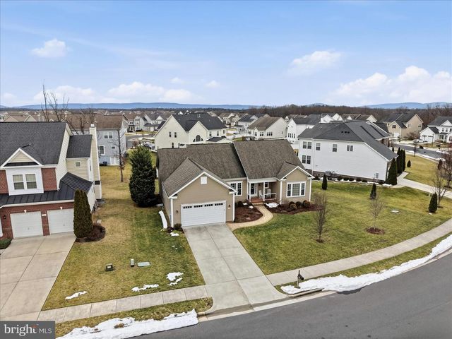 105 LADYSMITH DR, Stephens City, VA 22655