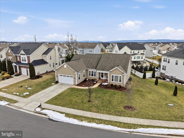 105 LADYSMITH DR, Stephens City, VA 22655