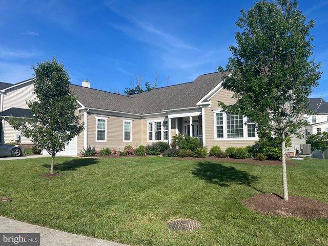 105 LADYSMITH DR, Stephens City, VA 22655