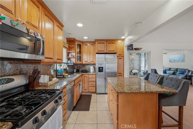 679 Bridwell, Glendora, CA 91741