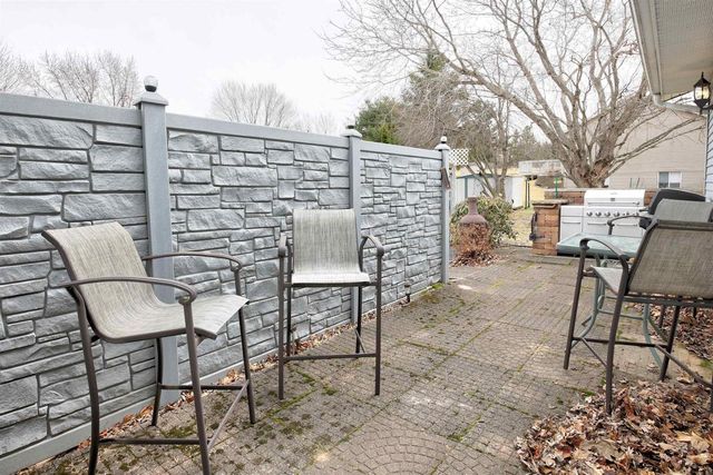 588 Ann Court, Berlin, WI 54923